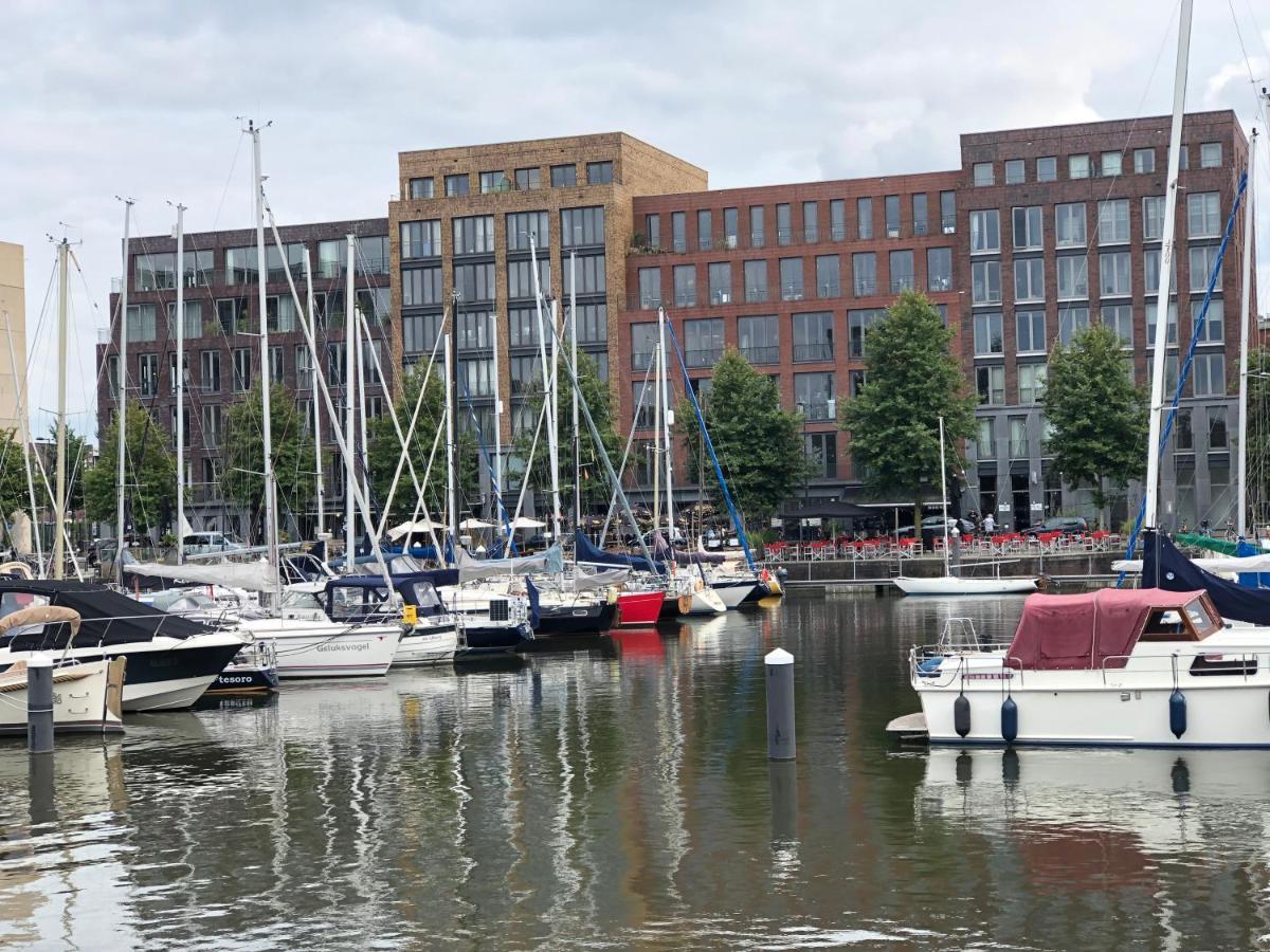 B&B De Zwanebloem Amsterdam Bagian luar foto