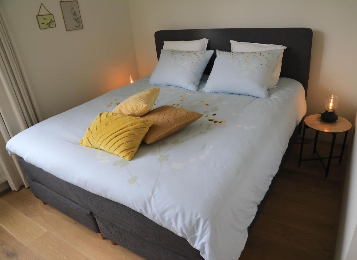 B&B De Zwanebloem Amsterdam Bagian luar foto